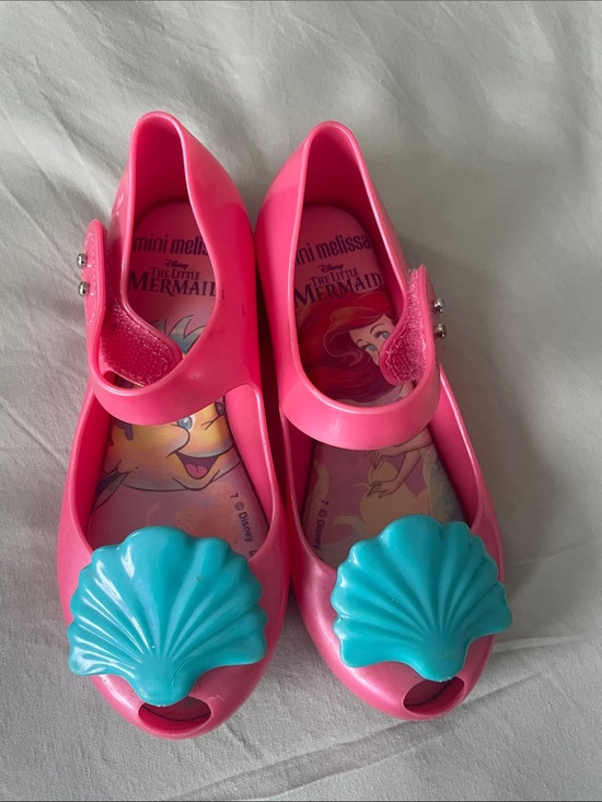 Mini Melissa Other - Mini Melissa Pink Jelly Mary Jane Shoes with Blue Shell Appliques Little Mermaid